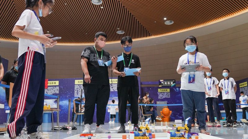 高新技术企业年报代理服务：助力企业合规高效发展**